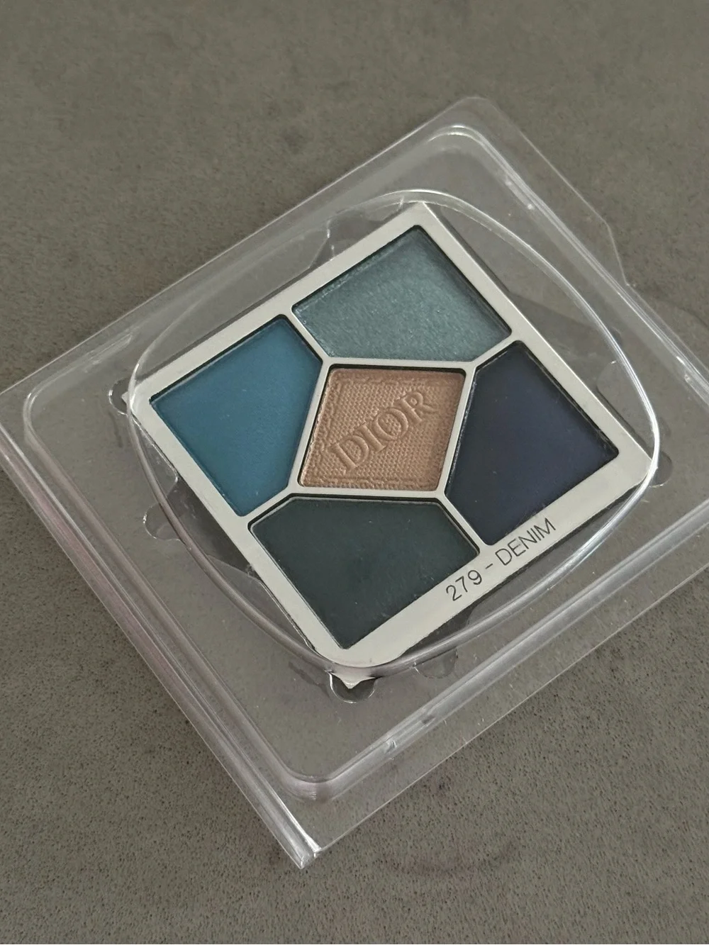 279 Nenim Diorshow 5 Eyeshadow